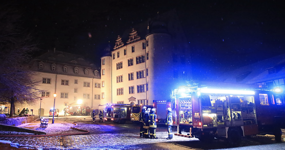 Gro&szlig;einsatz am Heringer Schloss (Foto: S. Dietzel)