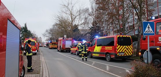 Gro&szlig;einsatz am Zuckerweg (Foto: agl)