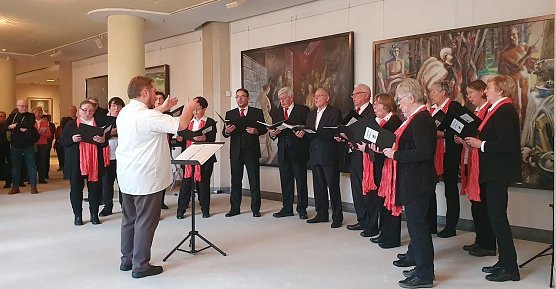 Der Nordhäuser Konzertchor sang in den Wandelgängen des Leipziger Gewandhauses (Foto: B.Rauhe) Der Nordhäuser Konzertchor sang in den Wandelgängen des Leipziger Gewandhauses (Foto: B.Rauhe)