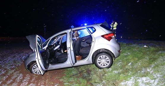 Unfall vor der Abfahrt Hain auf der B4 (Foto: S.Dietzel) Unfall vor der Abfahrt Hain auf der B4 (Foto: S.Dietzel)