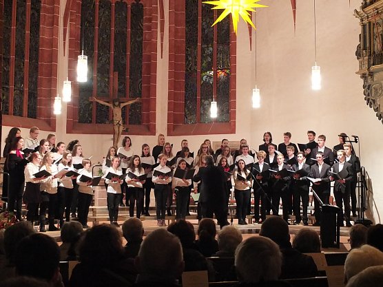 Der Nordh&auml;user Jugend- und Kammerchor (Foto: Thomas Hofereiter)