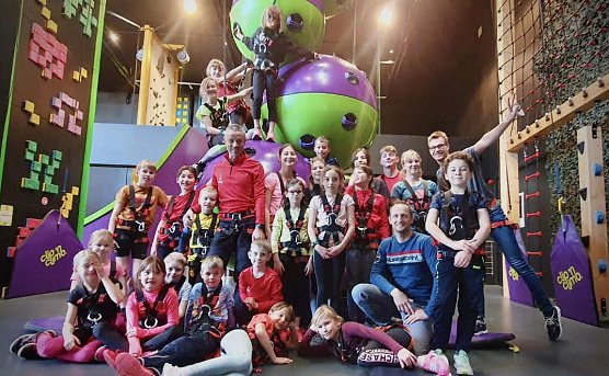 Sportler &uuml;berraschten Sponsoren (Foto: HSG)