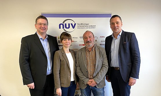 Der aktuelle NUV-Vorstand: Thomas Seeber, Claudia Rheinl&auml;nder, Dr. Dirk Vetter und Niels Neu (Foto: oas)