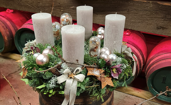Die Publikumslieblinge des Adventskranzwettbewerbs (Foto: Kultur Floral) Die Publikumslieblinge des Adventskranzwettbewerbs (Foto: Kultur Floral)