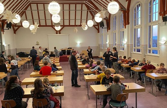 Die Kreismeisterschaften im Schach sorgten f&uuml;r eine volle Aula am Herder-Gymnasium (Foto: Erik Onnen)