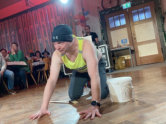 Klimakleber beim OCV (Foto: Sandra Witzel)