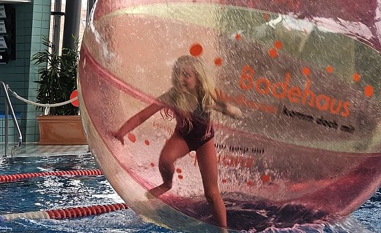 Geburtstagsfeier im Badehaus Nordhausen  (Foto: Badehaus)