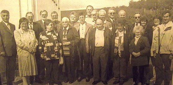 Nach dem Klassentreffen am 14. September 1996 in der Gastst&auml;tte Am Hagen in G&uuml;nzerode wurde es Tradition, alle zwei Jahren ein solches zu veranstalten. (Foto: privat)