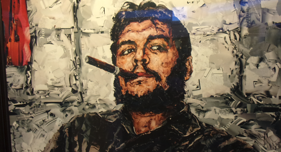 "Widerspenstige Collagen" in der Kreissparkasse (Foto: Hans Georg Backhaus)