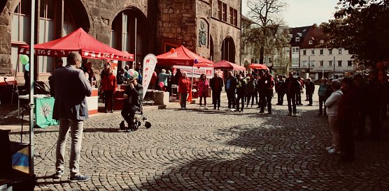 Mai-Kundgebung auf dem Nordh&auml;user Rathausplatz (Foto: agl)