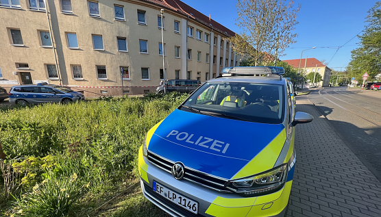Polizeieinsatz in der Leimbacher Stra&szlig;e in Nordhausen (Foto: S. Dietzel)