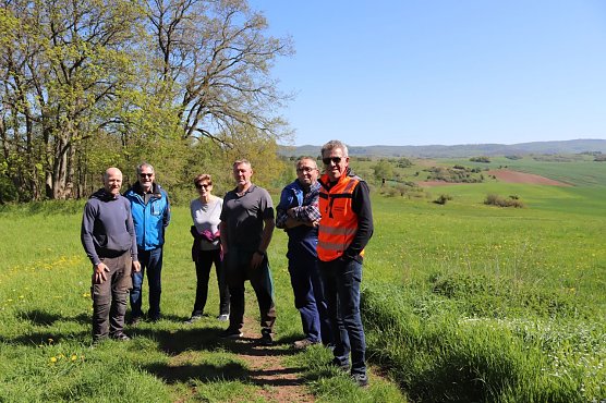 v.l.: Mirko Reinl&auml;nder, Andreas Heise, Heike Stolle (LPV), Axel Axt (Stadt Nordhausen), Rolf Benkstein (Forstbetriebsgemeinschaft Windehausen), Maik Linde (Bergsicherung Ilfeld) (Foto: LPV)