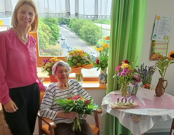 Gl&uuml;ckw&uuml;nsche zum 100. Geburtstag gab es auch aus dem Rathaus (Foto: Stadt Nordhausen)