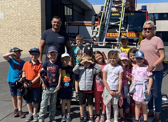 Spannende Einblicke in der neuen Feuerwache (Foto: Andrea Zybura)
