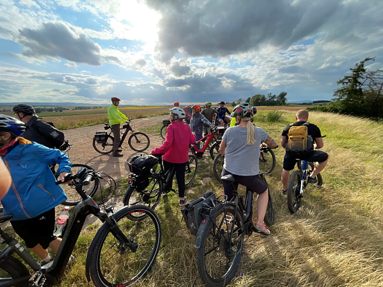 Zwischendurch genoss man auch einmal Sonnenschein (Foto: Burkhard Schmidt) Zwischendurch genoss man auch einmal Sonnenschein (Foto: Burkhard Schmidt)