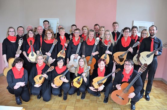 Das Zupforchester Obergebra kommt nach Leimbach (Foto: Wieland Gruppe)