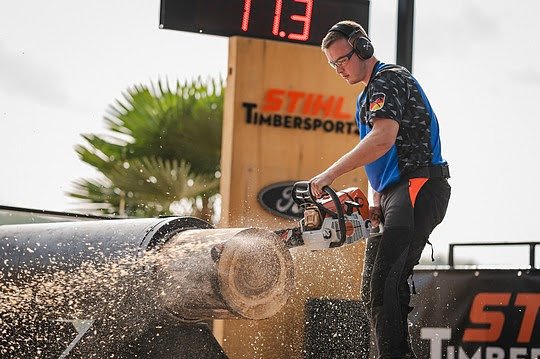 Felix M&uuml;hlhaus belegt den 7. Platz (Foto: STIHL_TIMBERSPORTS_Felix_Muehlhaus_Stock_Saw.jpg)