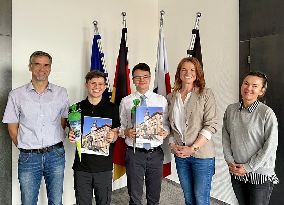 Im Rathaus wurden heute die Studenten Tim R&ouml;diger und Jakob K&ouml;hler begr&uuml;&szlig;t (Foto: Stadt Nordhausen)