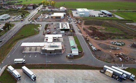 Der neue Autohof von oben (Foto: nnz)