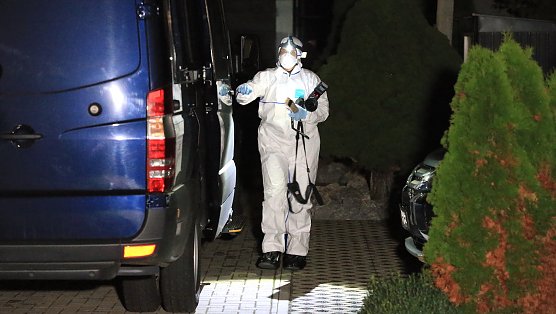 Kriminalpolizei ermittelt in Wipperdorf (Foto: S.Dietzel) Kriminalpolizei ermittelt in Wipperdorf (Foto: S.Dietzel)