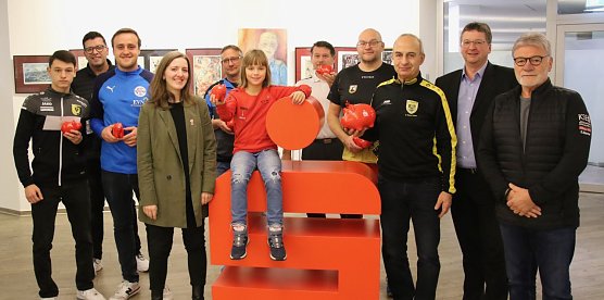 Auszeichnung für engagierte Sportvereine in der Kreissparkasse (Foto: agl) Auszeichnung für engagierte Sportvereine in der Kreissparkasse (Foto: agl)