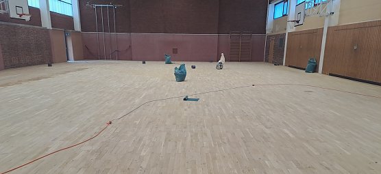 Das Parkett der Turnhalle wird gewechselt (Foto: Stadtverwaltung Nordhausen)