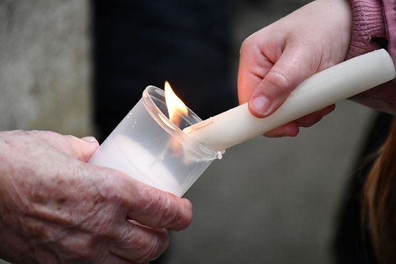 Friedenslicht 2023 (Foto: Nicole Windmüller ) Friedenslicht 2023 (Foto: Nicole Windmüller )