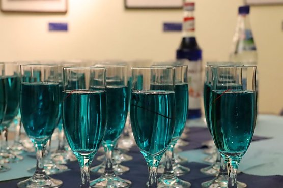 Es muss nicht immer Bauhaus sein im Kunsthaus auch mit Sekt (Foto: Stadt Nordhausen)