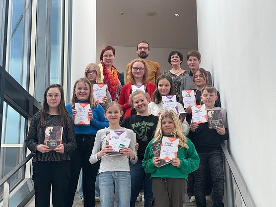 Vorlesewettbewerb in der Stadtbibliothek (Foto: Joachim Rose) Vorlesewettbewerb in der Stadtbibliothek (Foto: Joachim Rose)