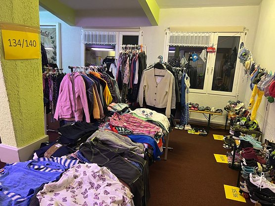 Kindersachenbasar in H&ouml;rningen (Foto: Melanie Dilbins)