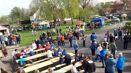 Frühlingsmarkt in Limlingerode (Foto: Christian Kowal) Frühlingsmarkt in Limlingerode (Foto: Christian Kowal)