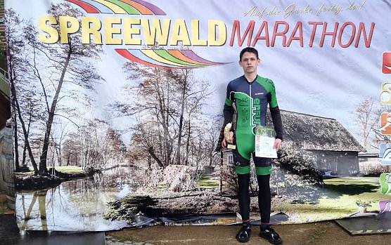 Lukas Krebs siegte ion. seiner Altersklasse (Foto: Jens Uwe Krebs) Lukas Krebs siegte ion. seiner Altersklasse (Foto: Jens Uwe Krebs)