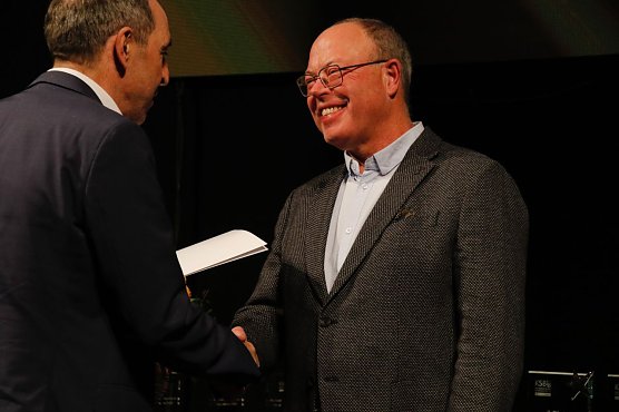Ehrung für Frank Lindner (Foto: agl) Ehrung für Frank Lindner (Foto: agl)