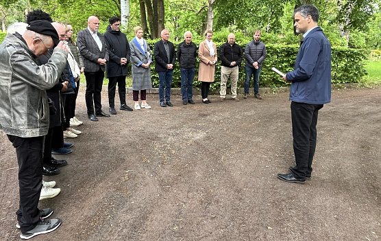 Gedenken zum Kriegsende in Nordhausen (Foto: Stadtverwaltung Nordhausen) Gedenken zum Kriegsende in Nordhausen (Foto: Stadtverwaltung Nordhausen)