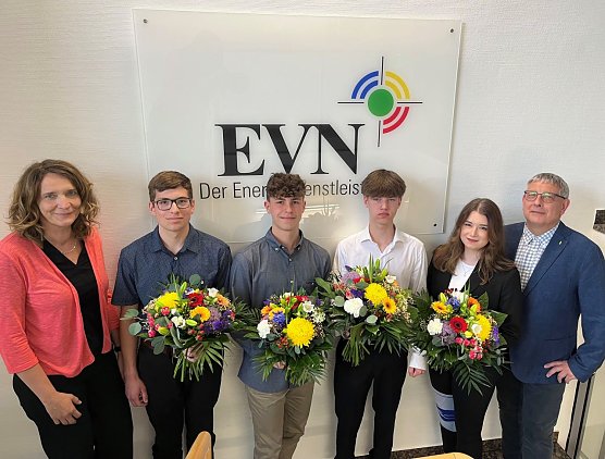 Vier Nachwuchskr&auml;fte f&uuml;r die EVN (Foto: EVN)