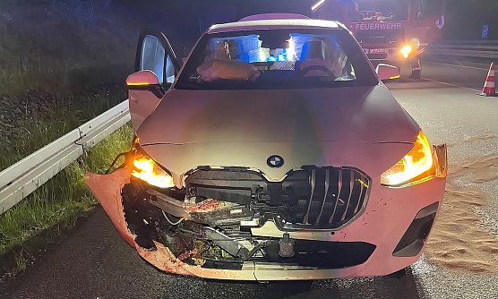 Verunfallter BMW gestern nacht (Foto: S.Dietzel)