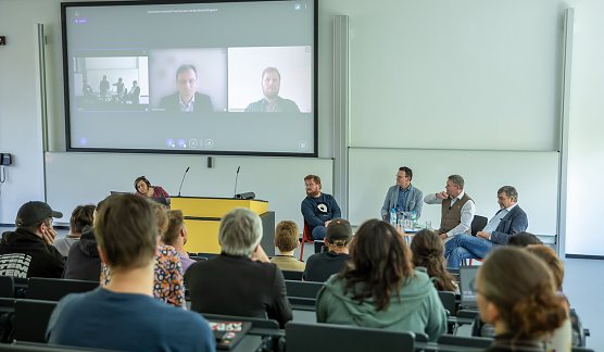 Diskussion zur Rolle der Hochschulen im politischen Diskurs an der Hochschule Nordhausen (Foto: Maurice T&ouml;pfer)