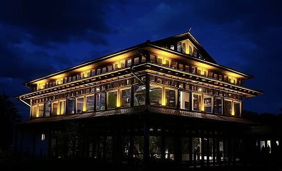 Beliebtes Reiseziel: Der Japanische Garten in Bad Langensalza w&auml;hrend des allj&auml;hrlichen Lichterfests  (Foto: oas)