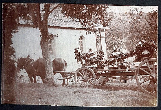 Glockentransport in anderen Zeiten: Hier ein Foto aus 1930 (Foto: S.Jäger) Glockentransport in anderen Zeiten: Hier ein Foto aus 1930 (Foto: S.Jäger)