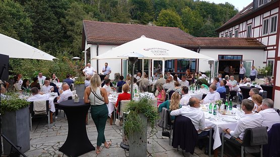 Weinverkostung in der Kalkh&uuml;tte (Foto: nnz)