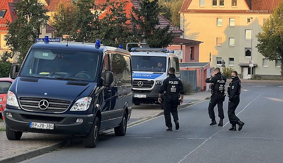 Bundespolizei geht gegen Schleuserbanden vor (Foto: S.Dietzel) Bundespolizei geht gegen Schleuserbanden vor (Foto: S.Dietzel)