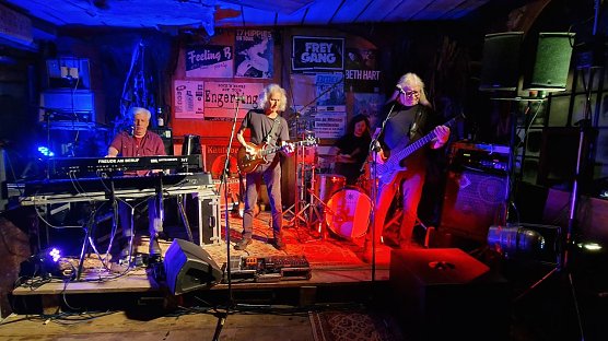 Engerling spielten in Steinbr&uuml;cken (Foto: nnz)