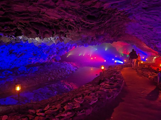 Halloween in der Barbarossahöhle (Foto: Anke Schreyer) Halloween in der Barbarossahöhle (Foto: Anke Schreyer)