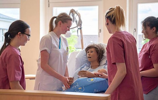 Vorbereitung auf die Pr&uuml;fungen (Foto: Staatliches Berufsschulzentrum)