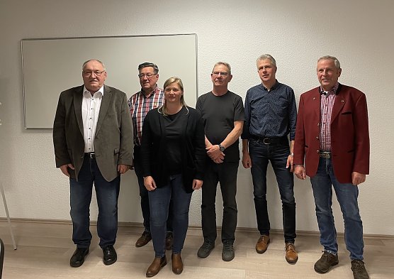 Der neue Vorstand des Landschaftspflegeverbandes (Foto: LPV) Der neue Vorstand des Landschaftspflegeverbandes (Foto: LPV)