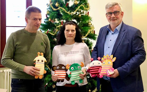 Sorgenfresser in der Not - die Kuscheltiere sollen in Notsituationen Trost spenden (Foto: Nicole Mattern)