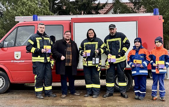 Geschenke für die Steigerthaler Feuerwehr (Foto: T.Falke) Geschenke für die Steigerthaler Feuerwehr (Foto: T.Falke)