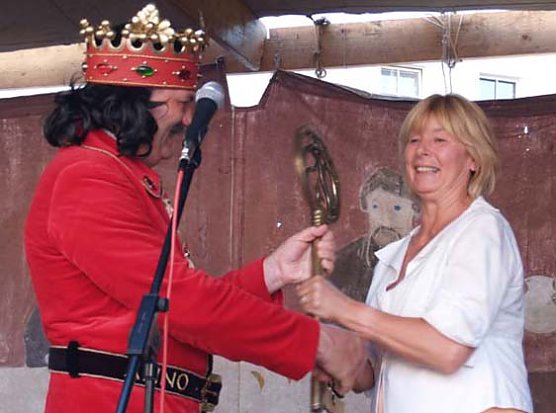 Schlüsselübergabe (Foto: nnz) Schlüsselübergabe (Foto: nnz)