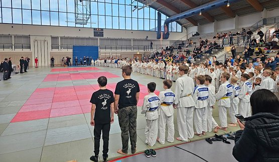 Trainingsauftakt der Kampfkunst Akademie (Foto: T.Köhler) Trainingsauftakt der Kampfkunst Akademie (Foto: T.Köhler)