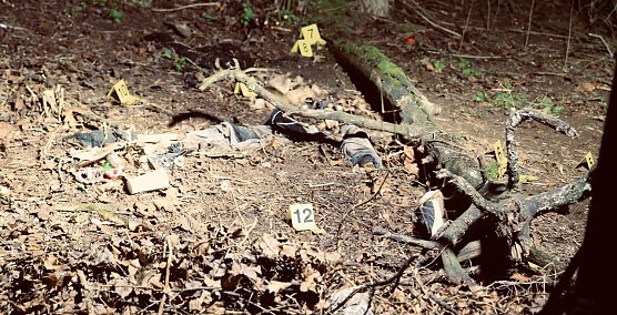 Spurensicherung am Fundort der &Uuml;berreste (Foto: S. Dietzel)